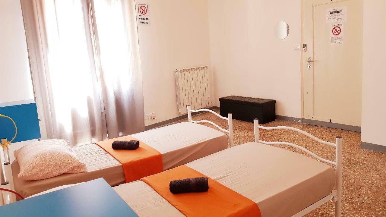 Casa Fiori Otel Venedik Dış mekan fotoğraf